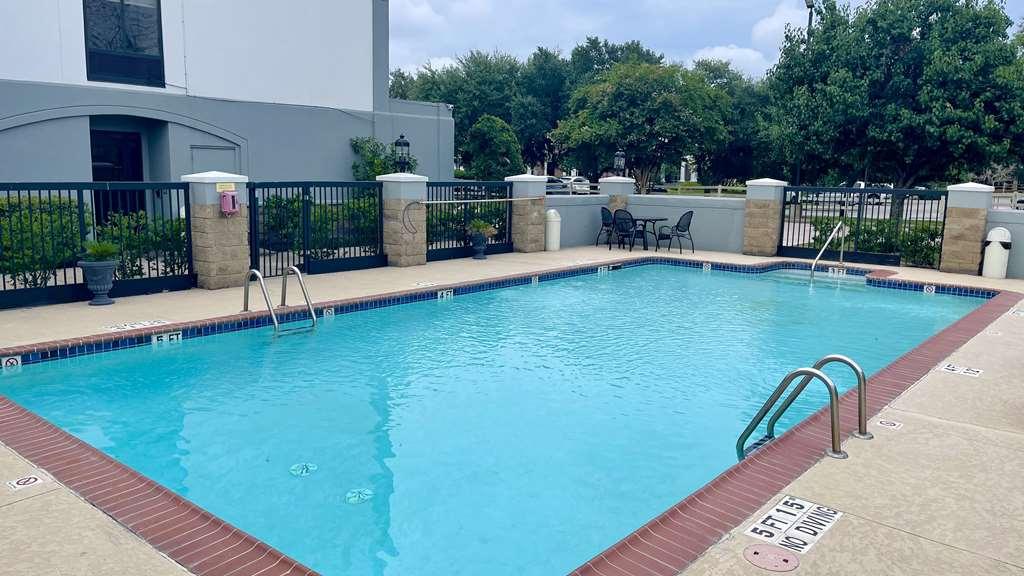 Best Western Plus Sugar Land/Stafford 시설 사진