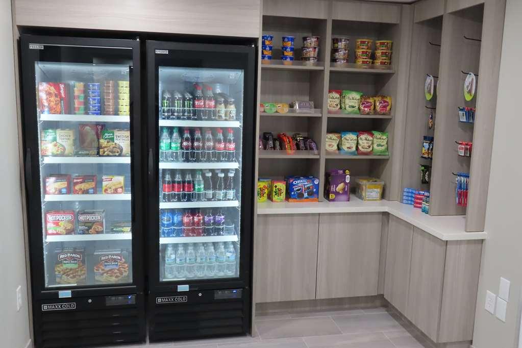 Best Western Plus Sugar Land/Stafford 시설 사진