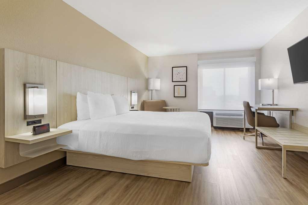Best Western Plus Sugar Land/Stafford 객실 사진
