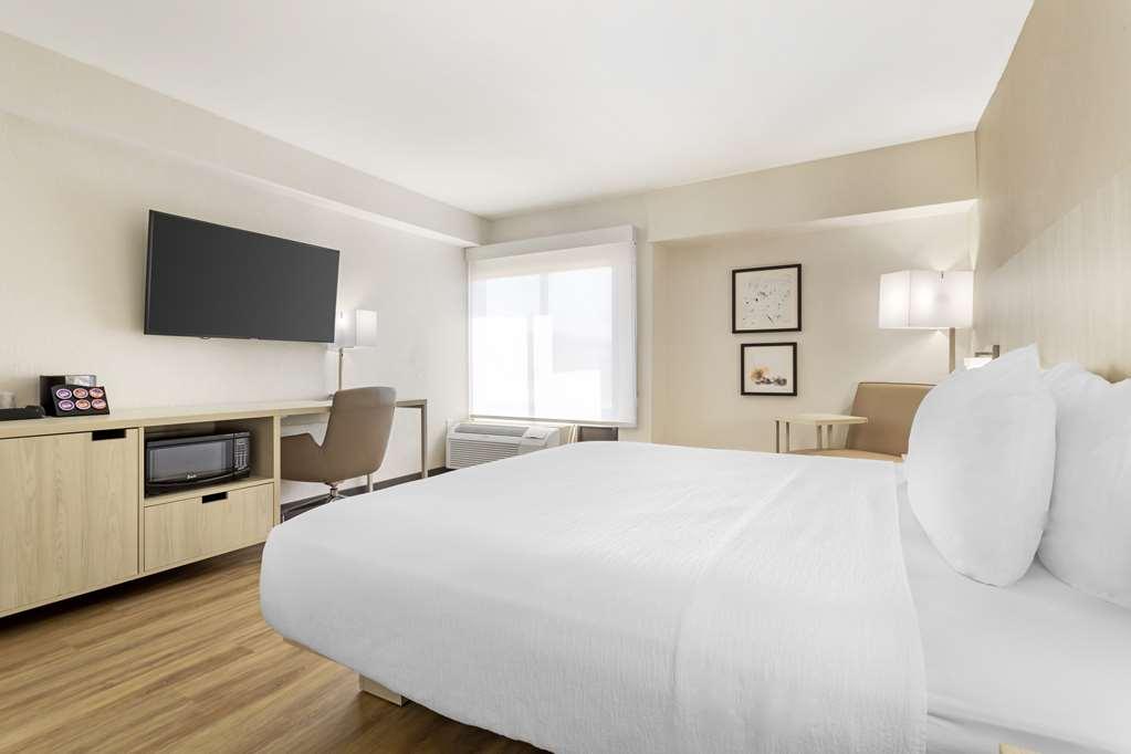 Best Western Plus Sugar Land/Stafford 객실 사진