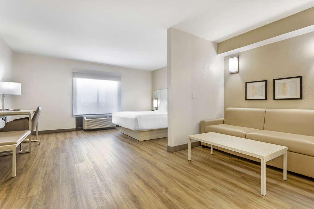 Best Western Plus Sugar Land/Stafford 객실 사진