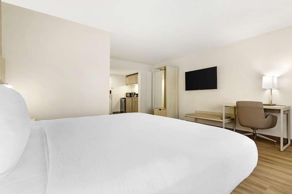 Best Western Plus Sugar Land/Stafford 객실 사진